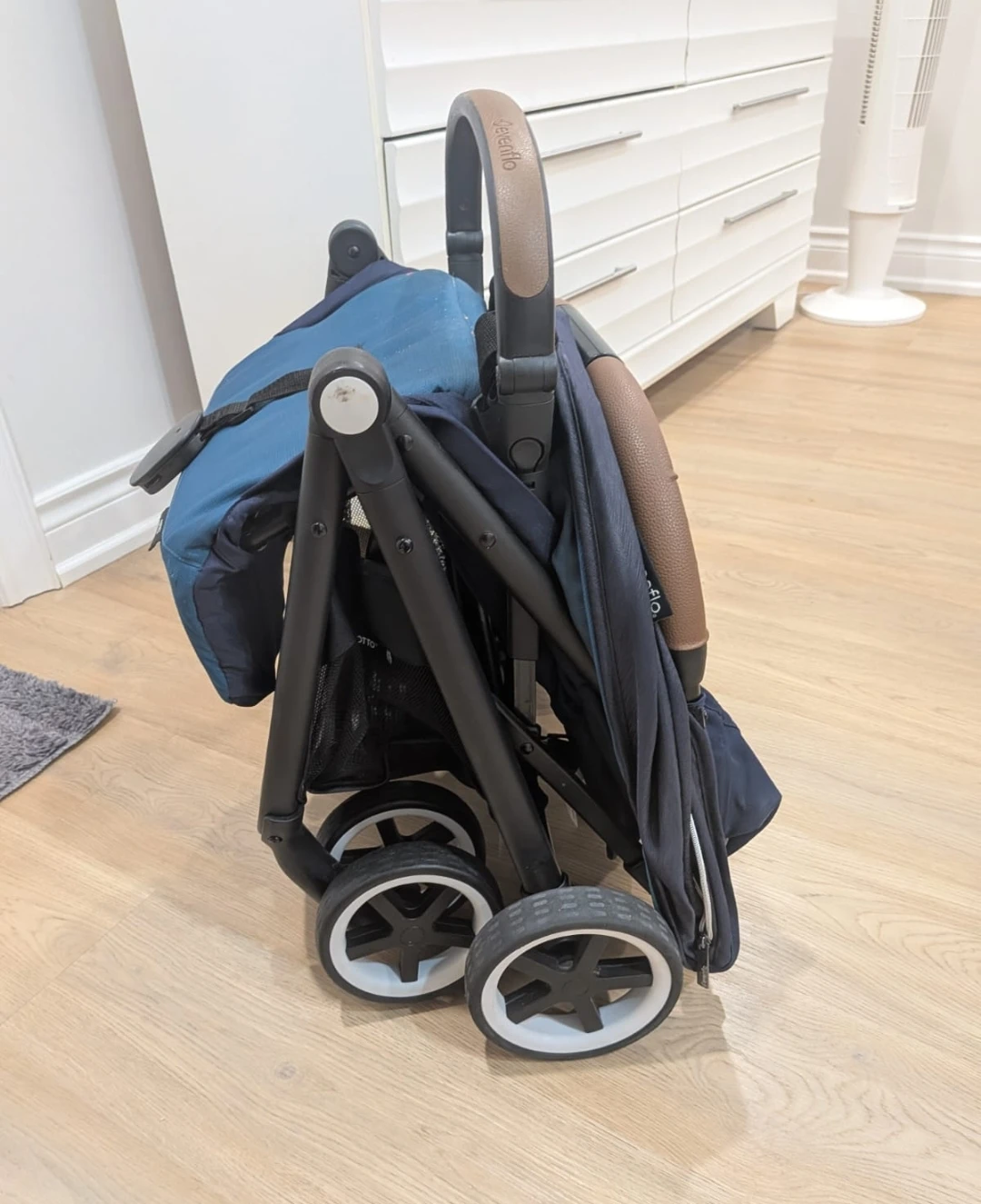 Evenflo Gold Otto Self-Folding Travel Stroller - photo 3