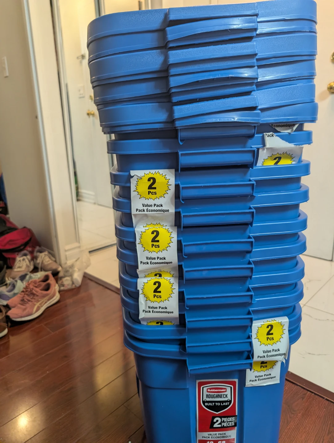 BNWT 10 Rubbermaid Roughneck 18 Gallon Storage Bins - photo 5