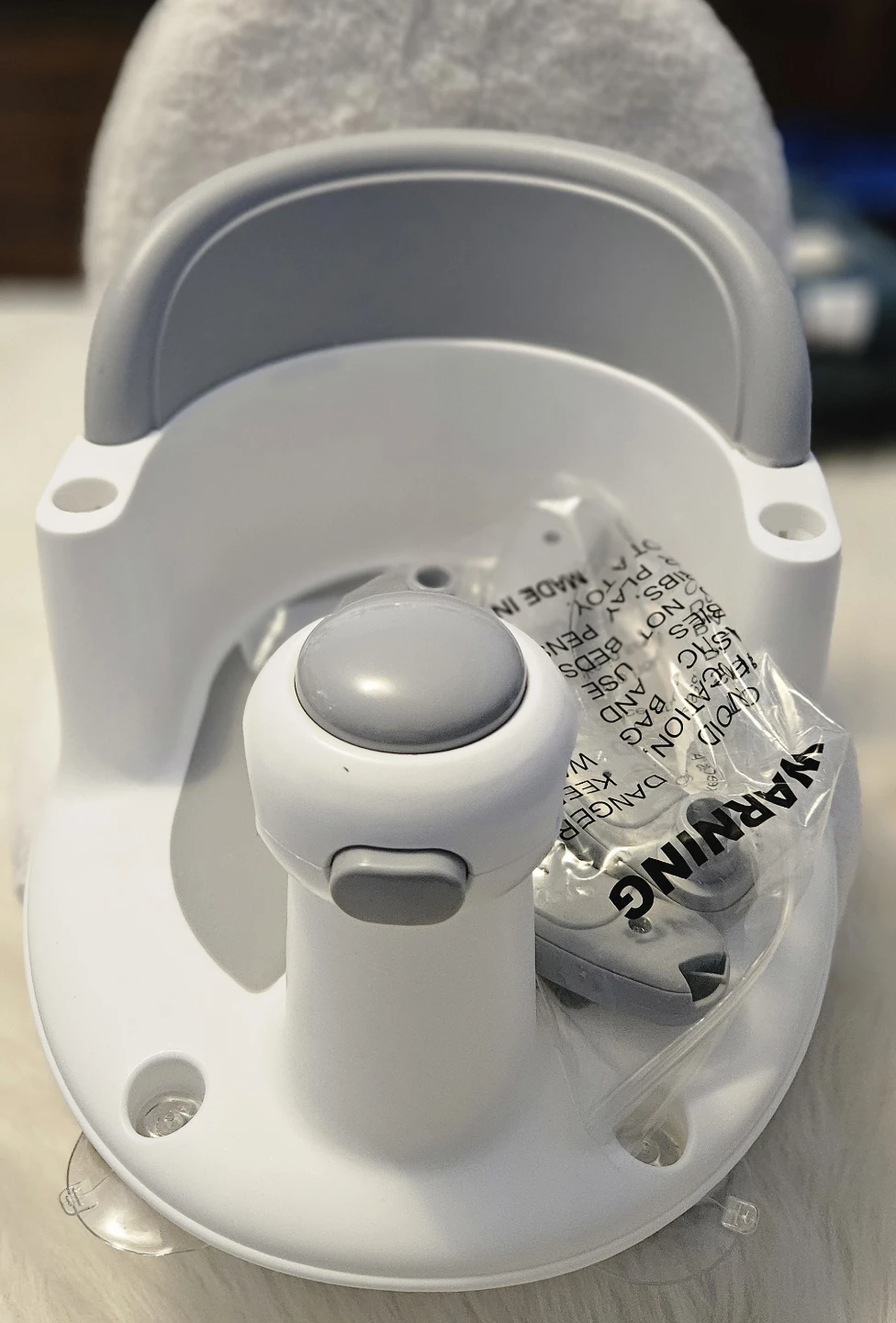 Baby Bath Seat with Openable Design - photo 3