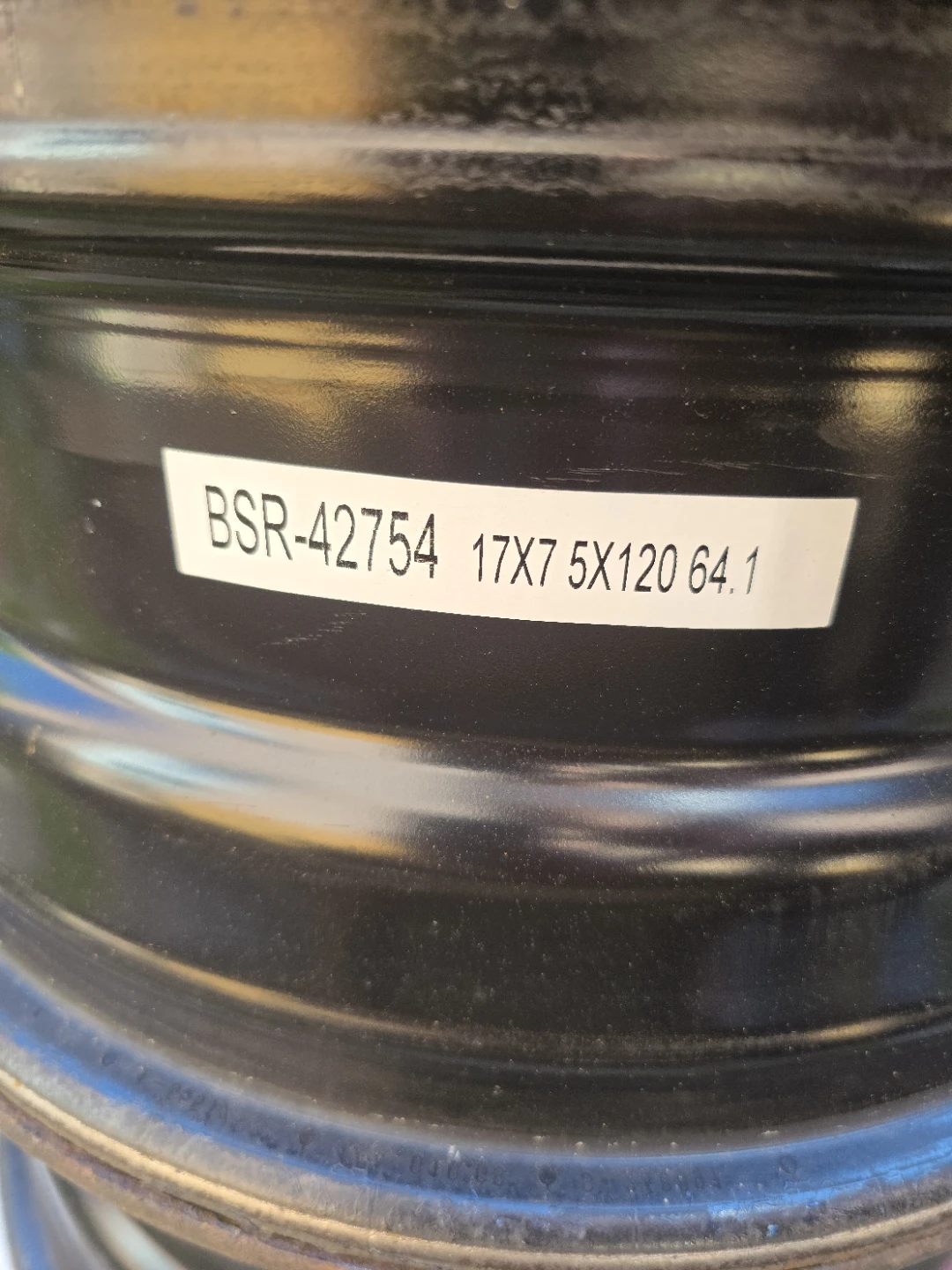 Set of 4 Steel Wheels with TPMS Sensors - photo 3
