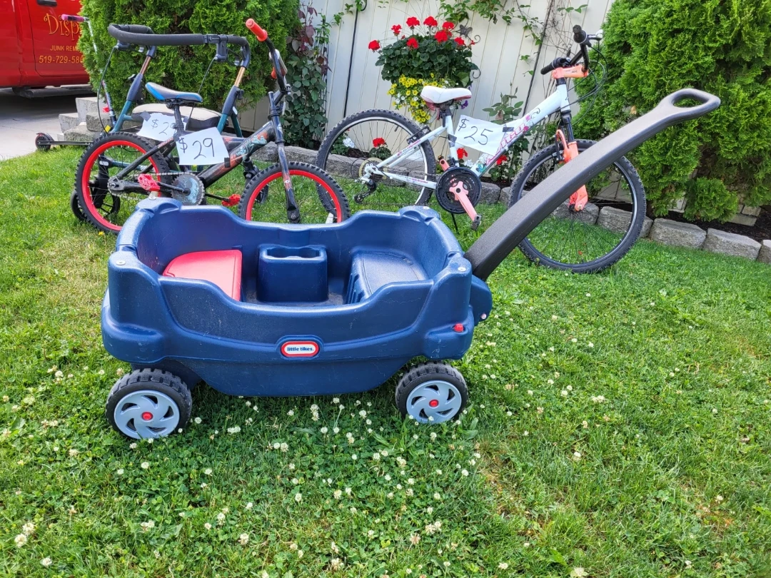 Little Tikes Blue Wagon like new!