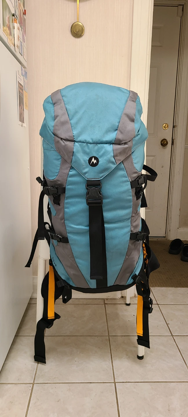 Marmot DIVA 36 Womans Backpack Medium - Excellent Condition