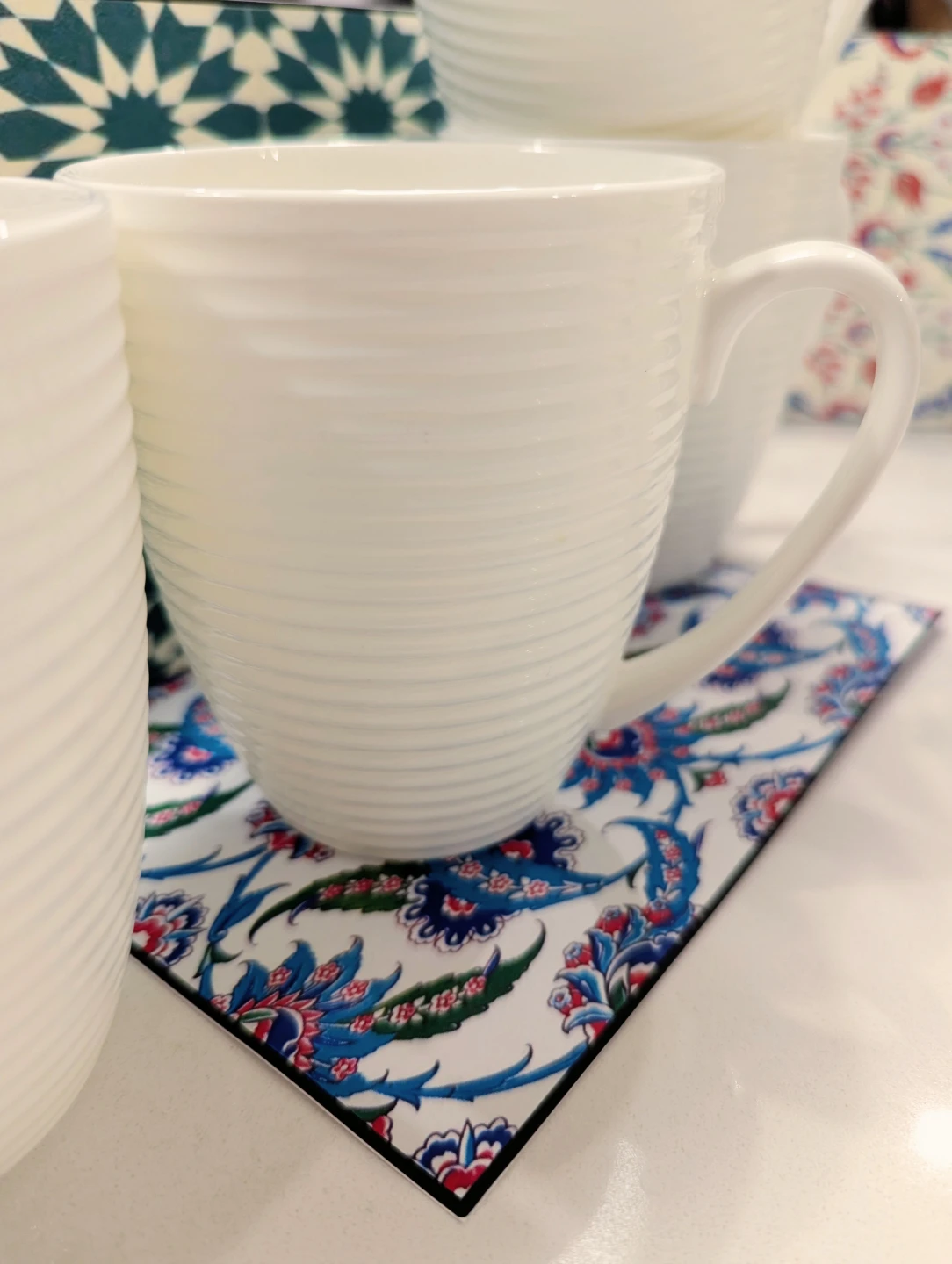 Tea set with saucers, Mugs and cups - photo 4