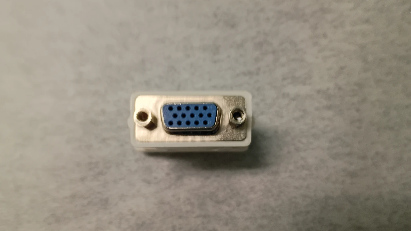 DVI to VGA Adapter - photo 2