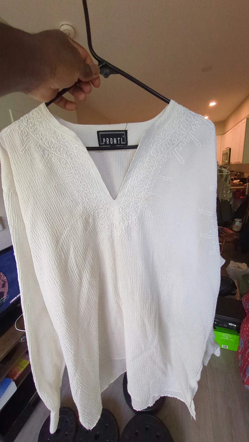PRONTL White Textured V-Neck Top