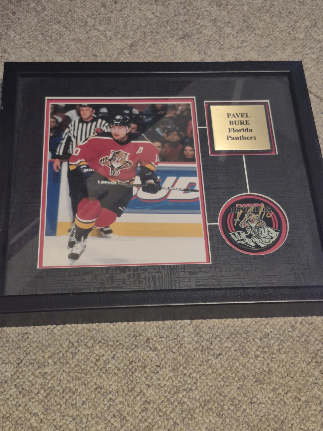 Framed Pavel Bure Florida Panthers Photo and signed puck ⚽️ - photo 2