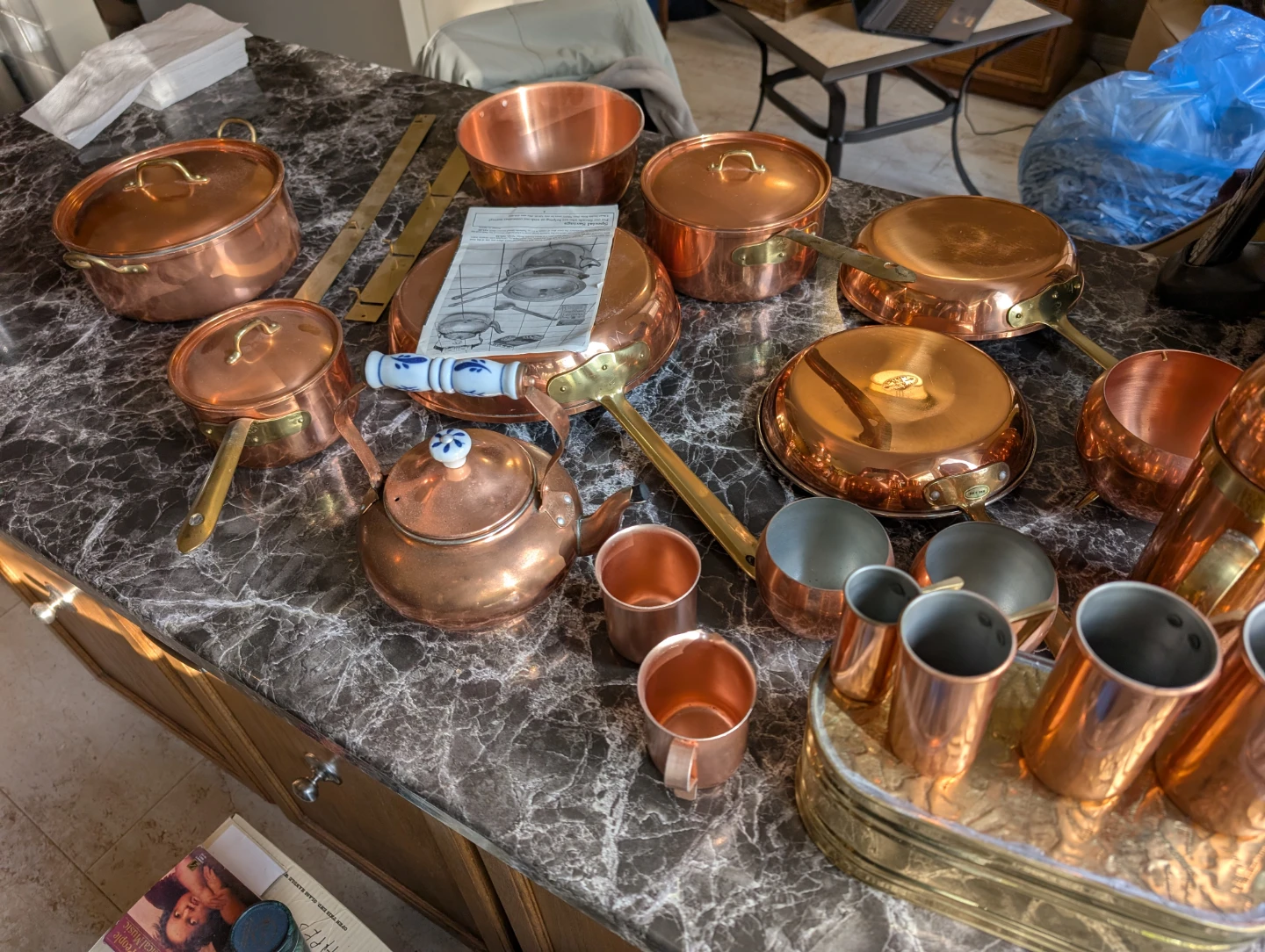 Copper pots pans and multiple peices - photo 4