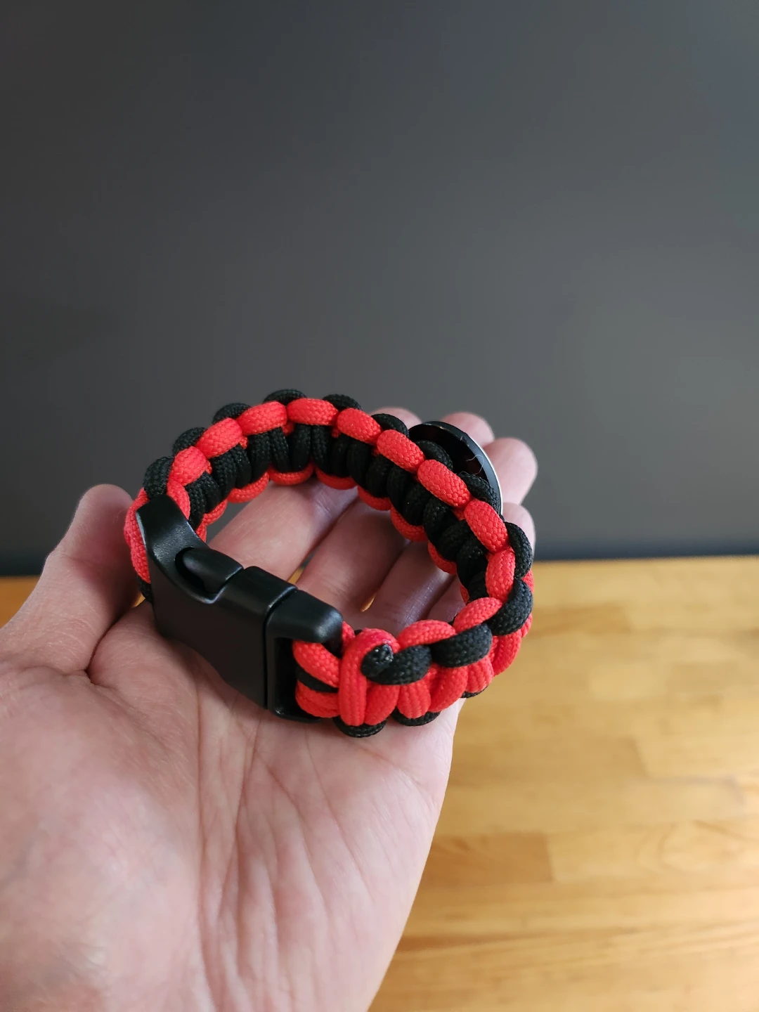 Pokémon Poké Ball Paracord Bracelet Kids - photo 3