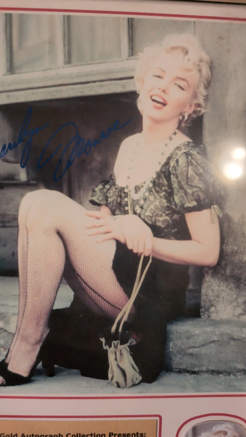 ⚽Marilyn Monroe Autograph Special Edition - photo 2