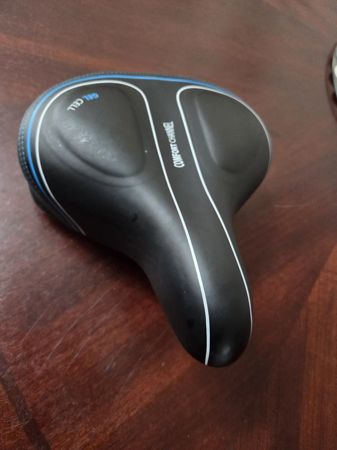 Bell Gel Cell Comfort Channel Bicycle Saddle/ bicycle seat