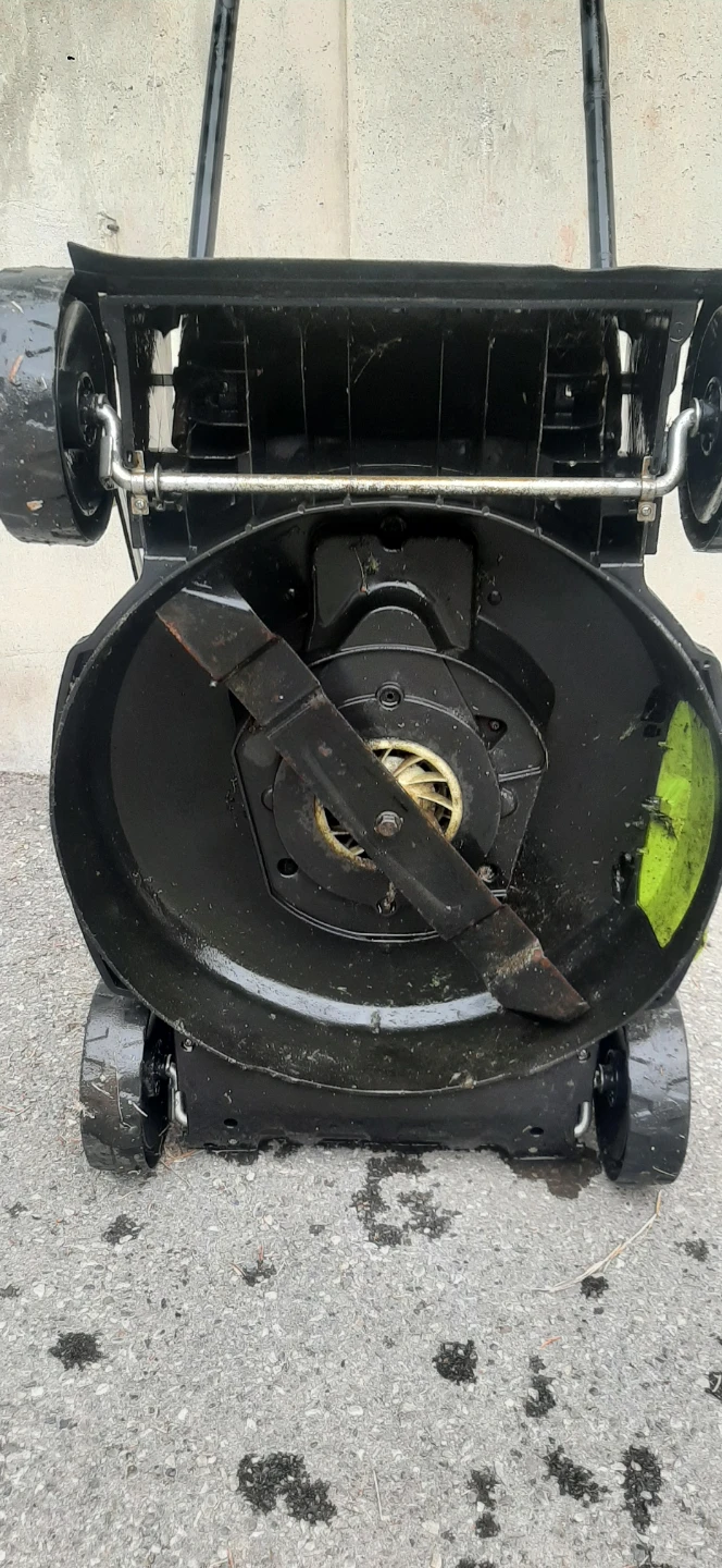 LawnMaster 18" Compact Electric Mower - photo 4