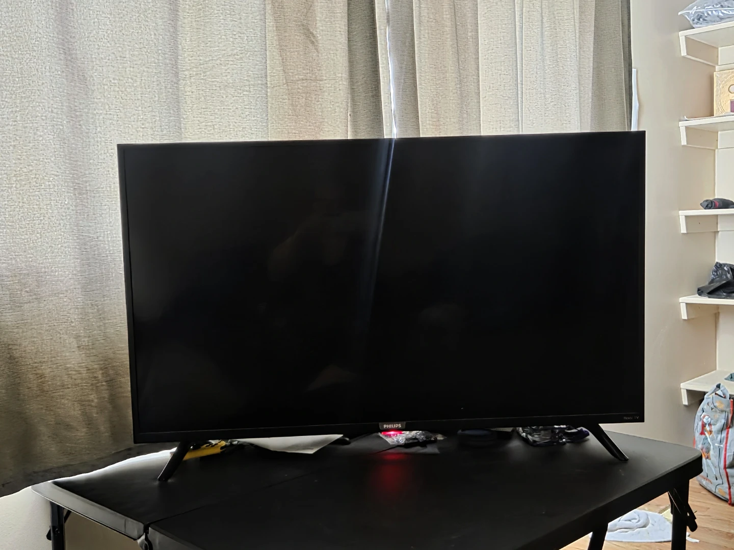 43" Philips Roku Tv
