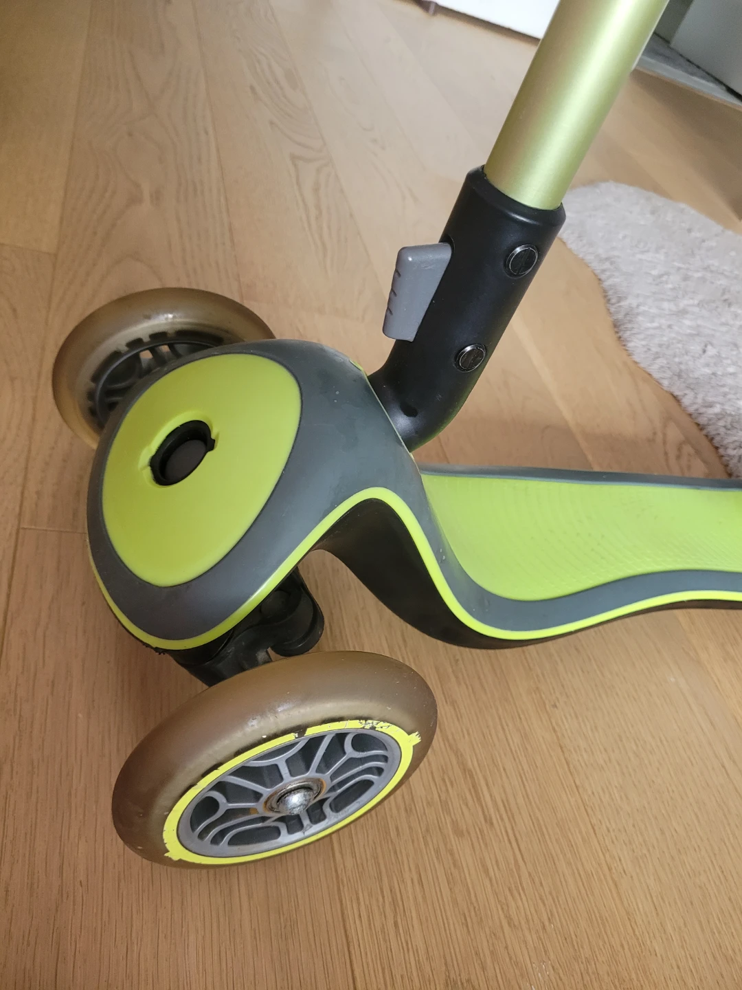 Globber Kids Scooter - photo 2