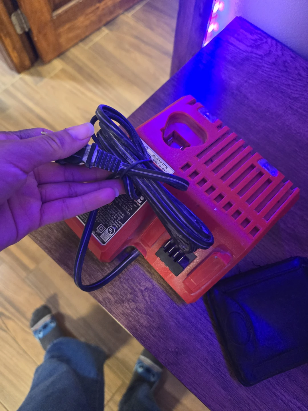 Milwaukee M12 M18 Charger
