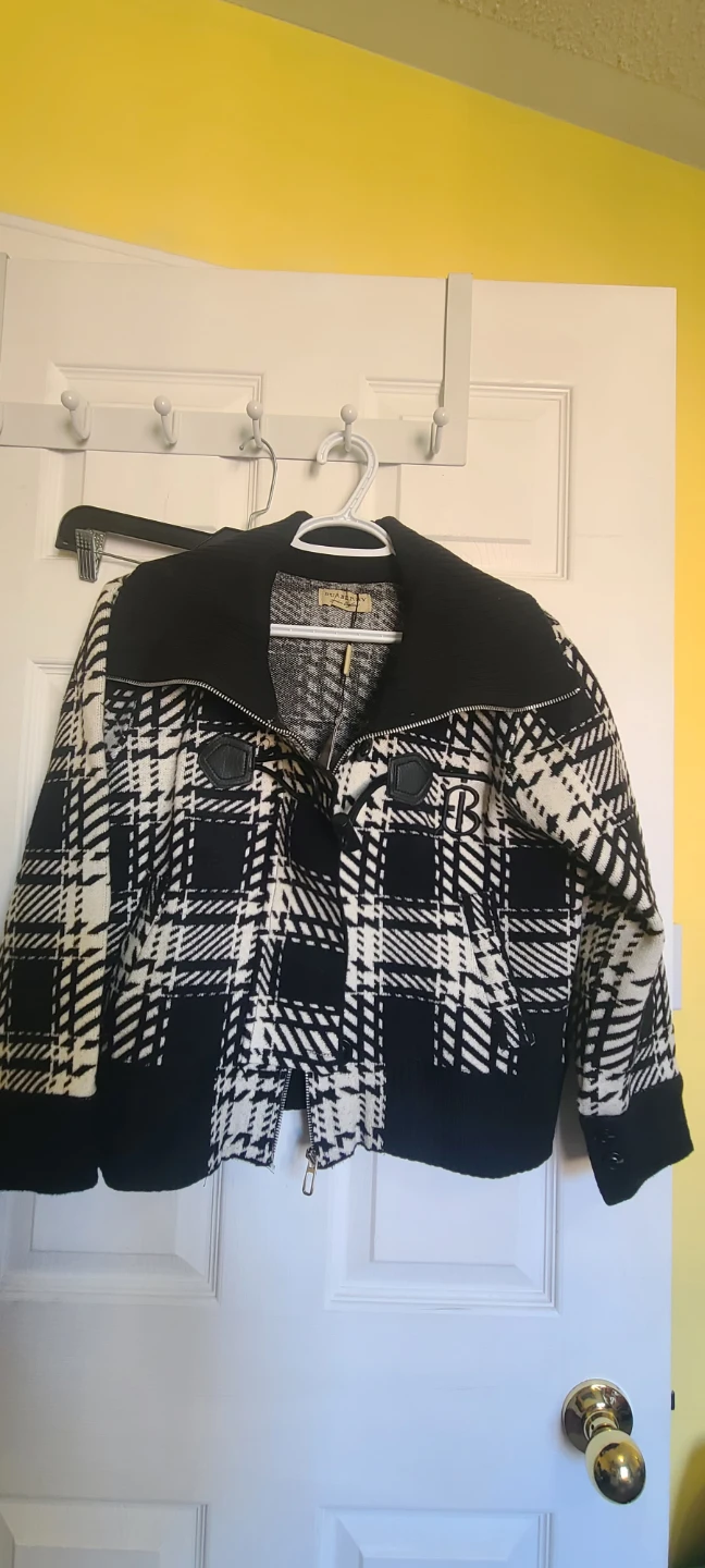 Brown & Monogram Knit Cardigan - photo 4