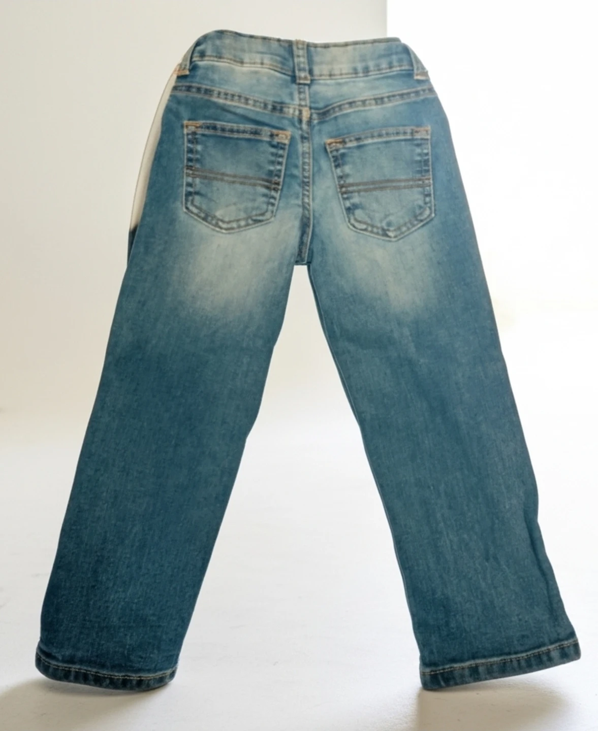 OshKosh B'gosh Denim Jeans Boys Size 6 - photo 2