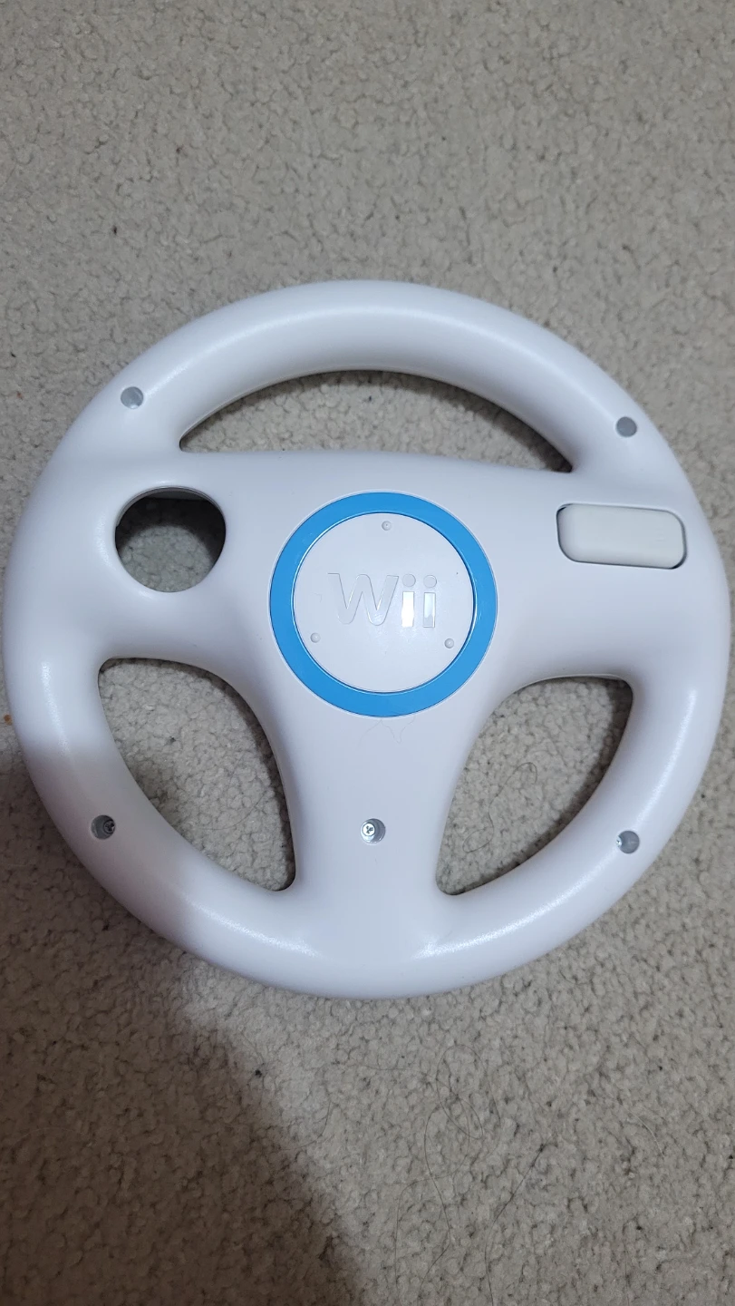 MarioKart Wii Wheel - photo 2