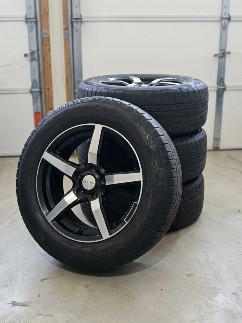 Mercedes-Benz GLK RTX 17” Rims + 235/60 R17 Tires – $250 OBO