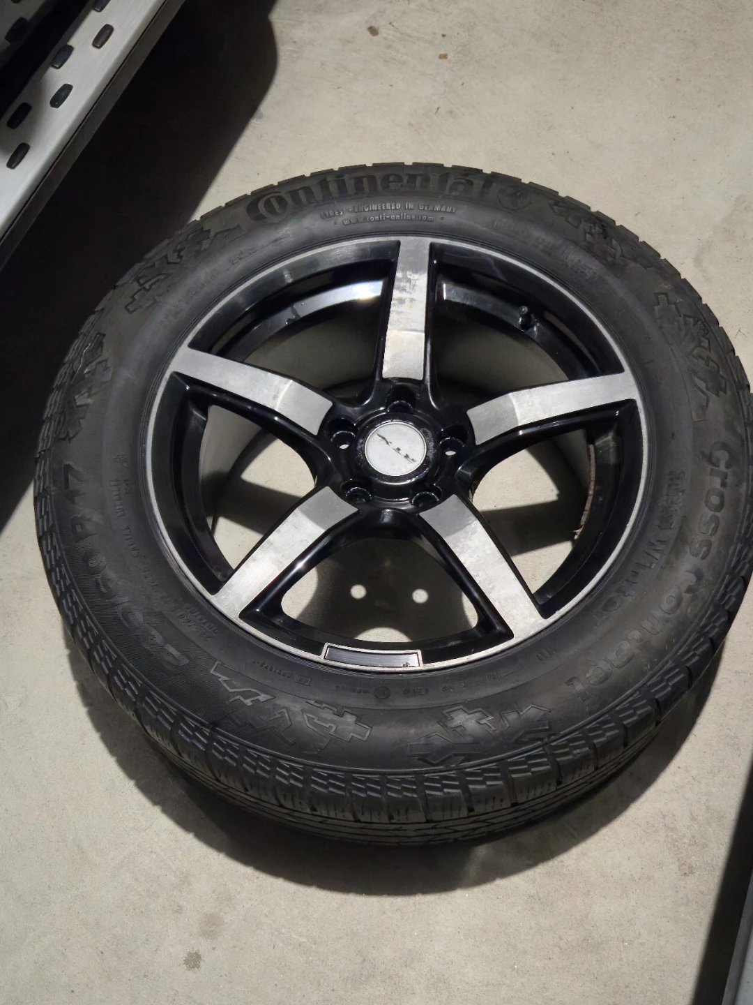 Mercedes-Benz GLK RTX 17” Rims + 235/60 R17 Tires – $250 OBO - photo 4