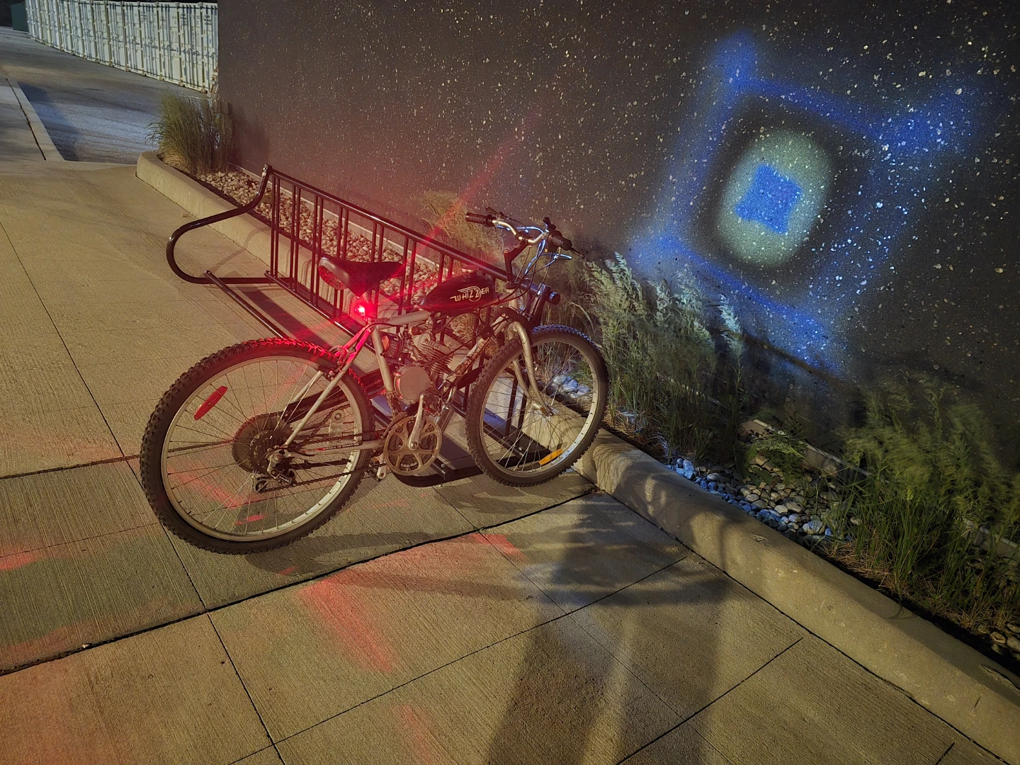 2 stroke motorized bicycle - photo 2