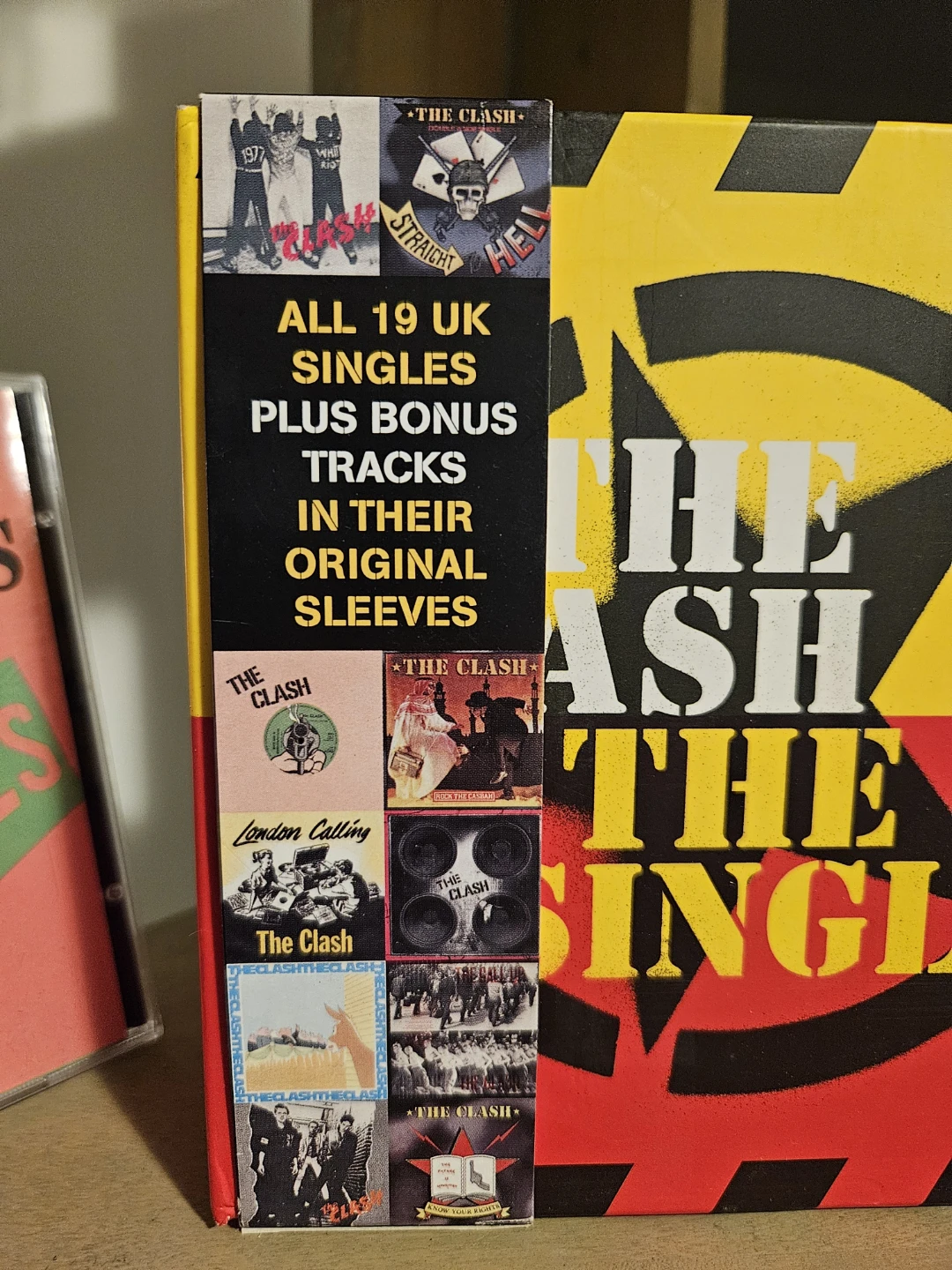 The Clash The Singles Box Set - photo 2