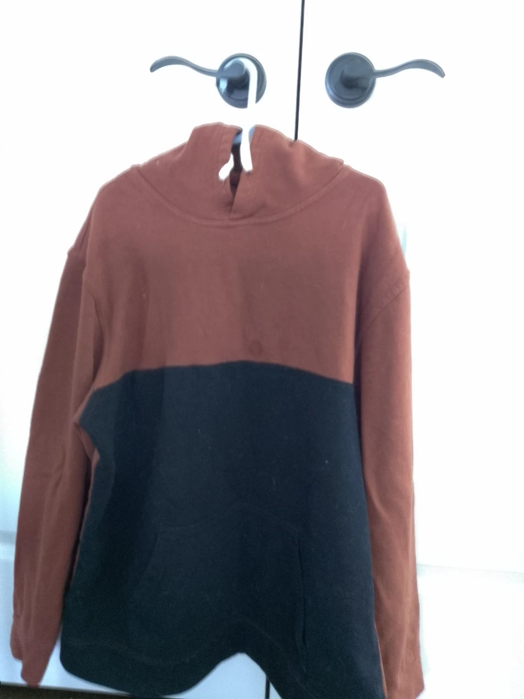 Colour-blocked Hoodie ⚽