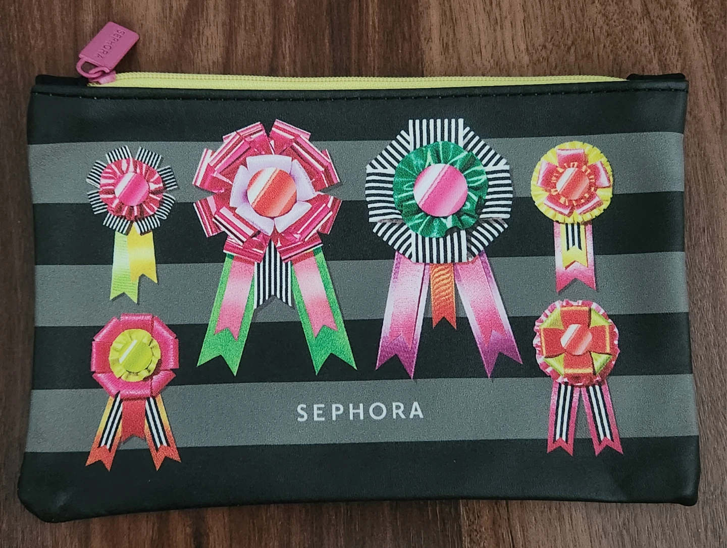 ⚽️ Sephora Makeup Bags+free sample