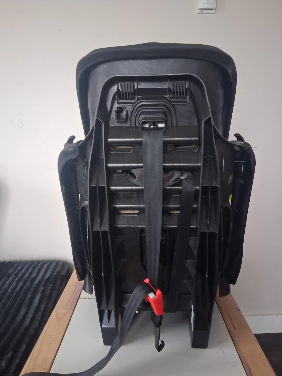 Everflo Booster Car Seat - photo 3