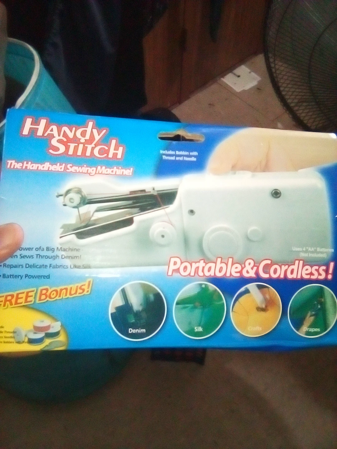 Handy Stitch Handheld Sewing Machine - photo 3
