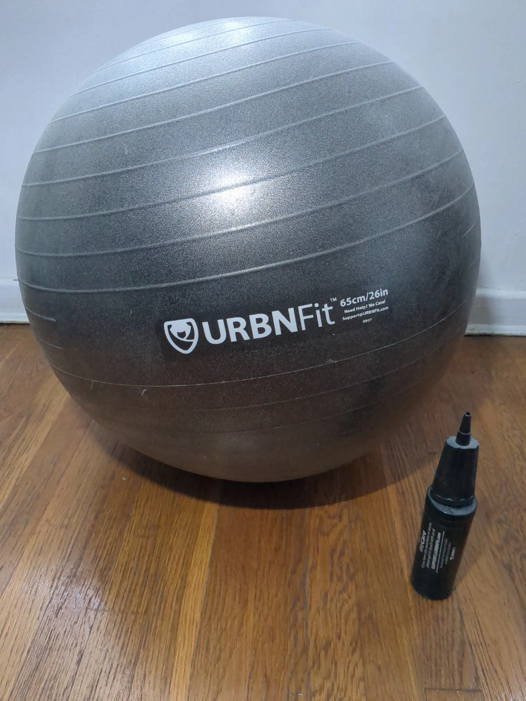 URBNFit Exercise Ball 65cm/26in with Hand Pump