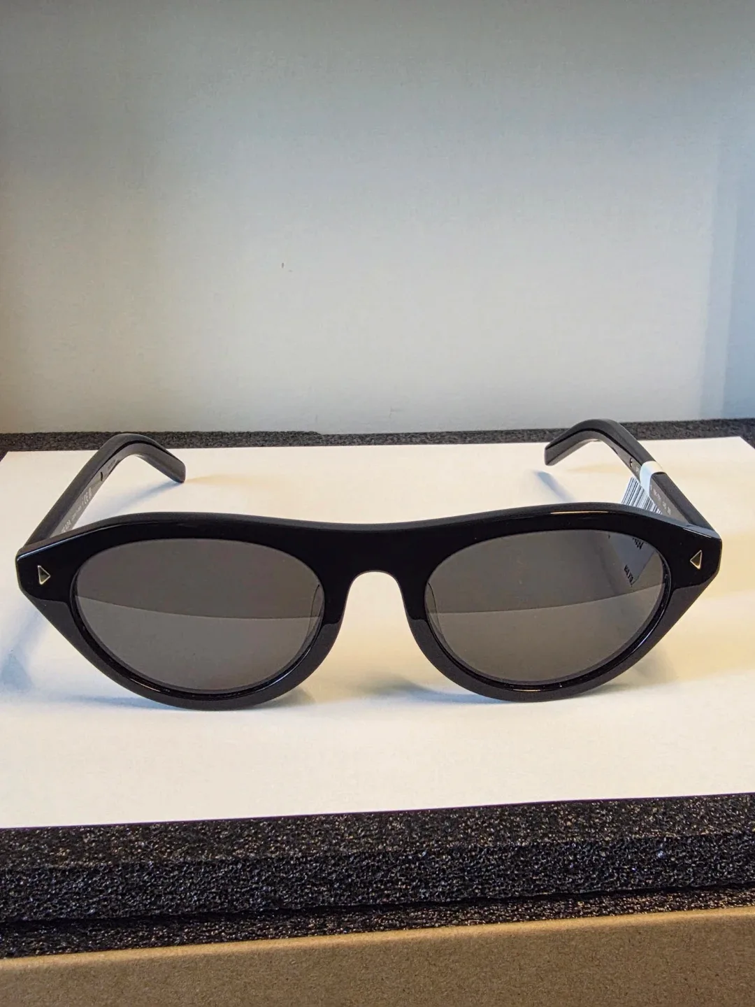 Prada Sunglasses PR 08VSF 1AB5S0
