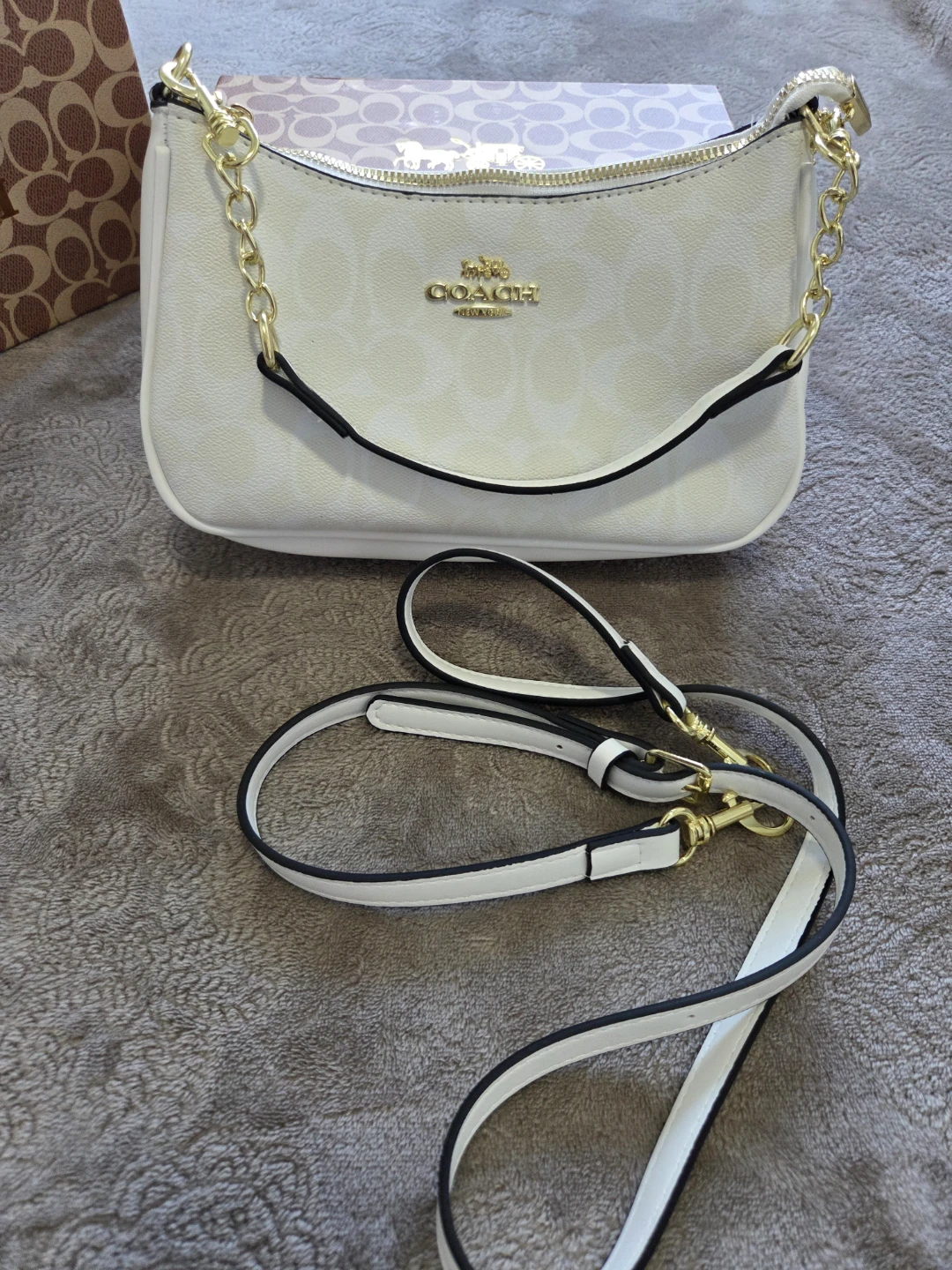 Coach White Shoulder Bag