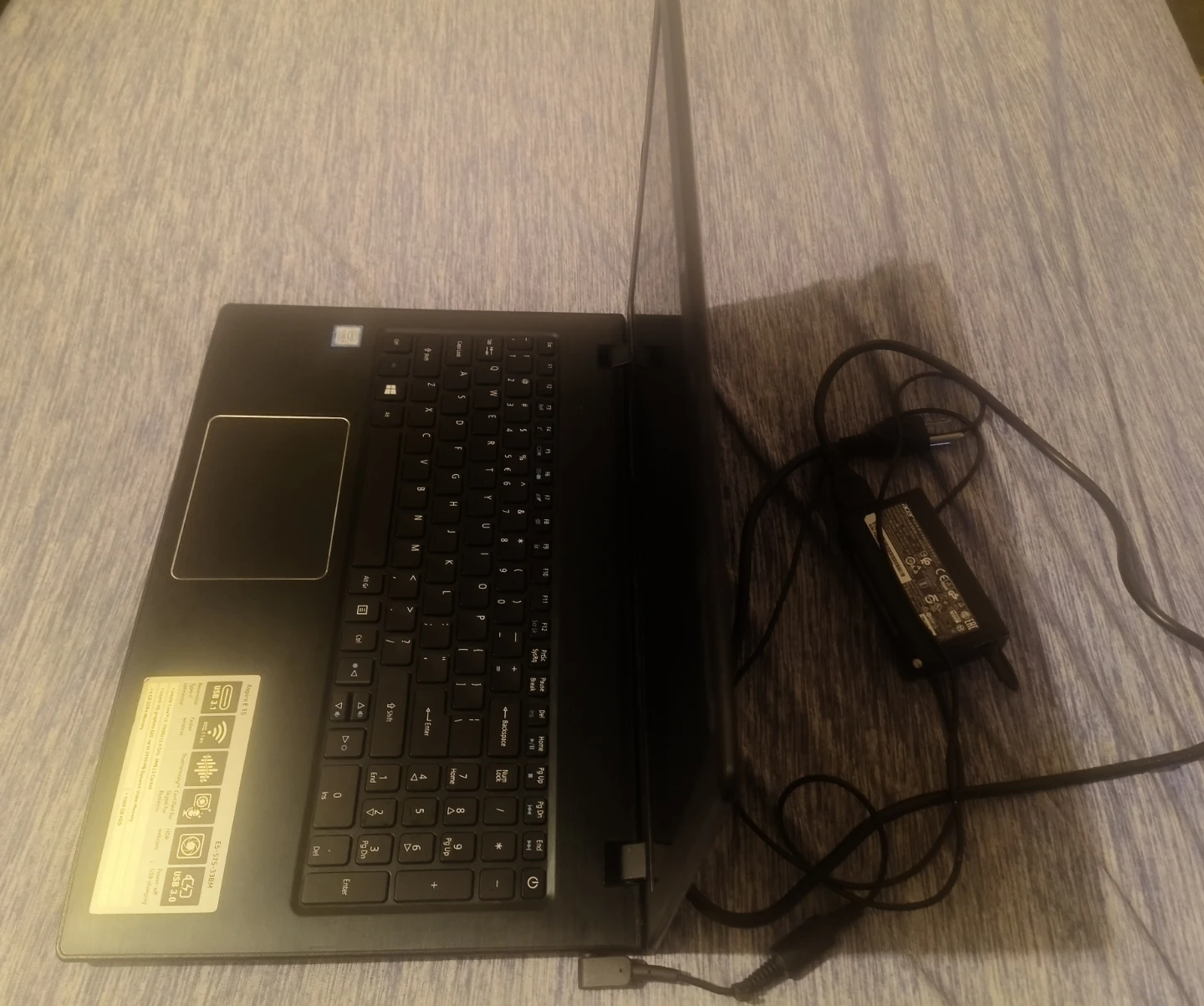 Acer Aspire E5-575-33BM Laptop with Power Adapter - photo 3