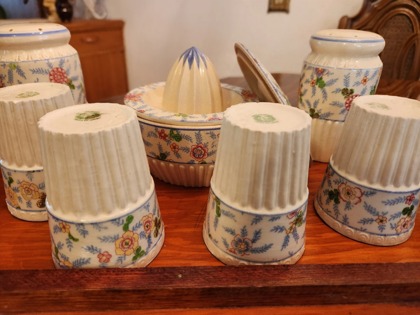 Vintage Floral Ceramic Salt and Pepper Shakers Set - photo 3