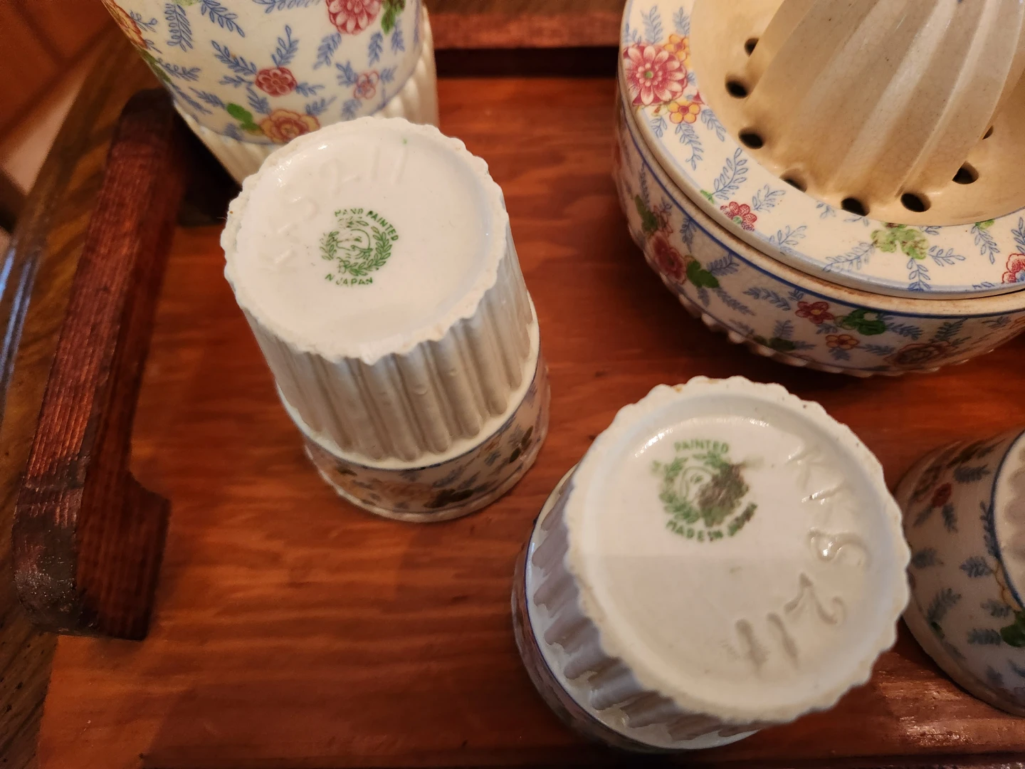 Vintage Floral Ceramic Salt and Pepper Shakers Set - photo 5