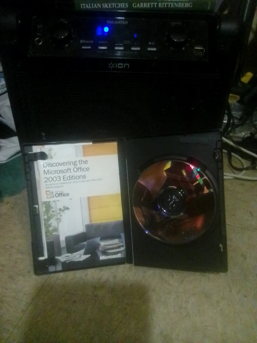 Microsoft Office Student and Teacher Edition 2003 CD - photo 2