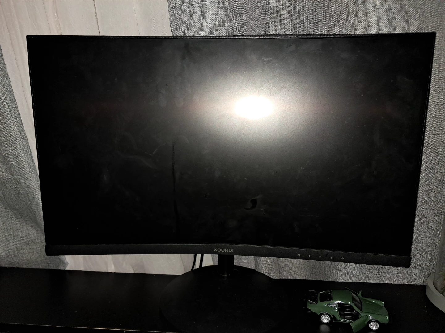 KOORUI Curved Monitor