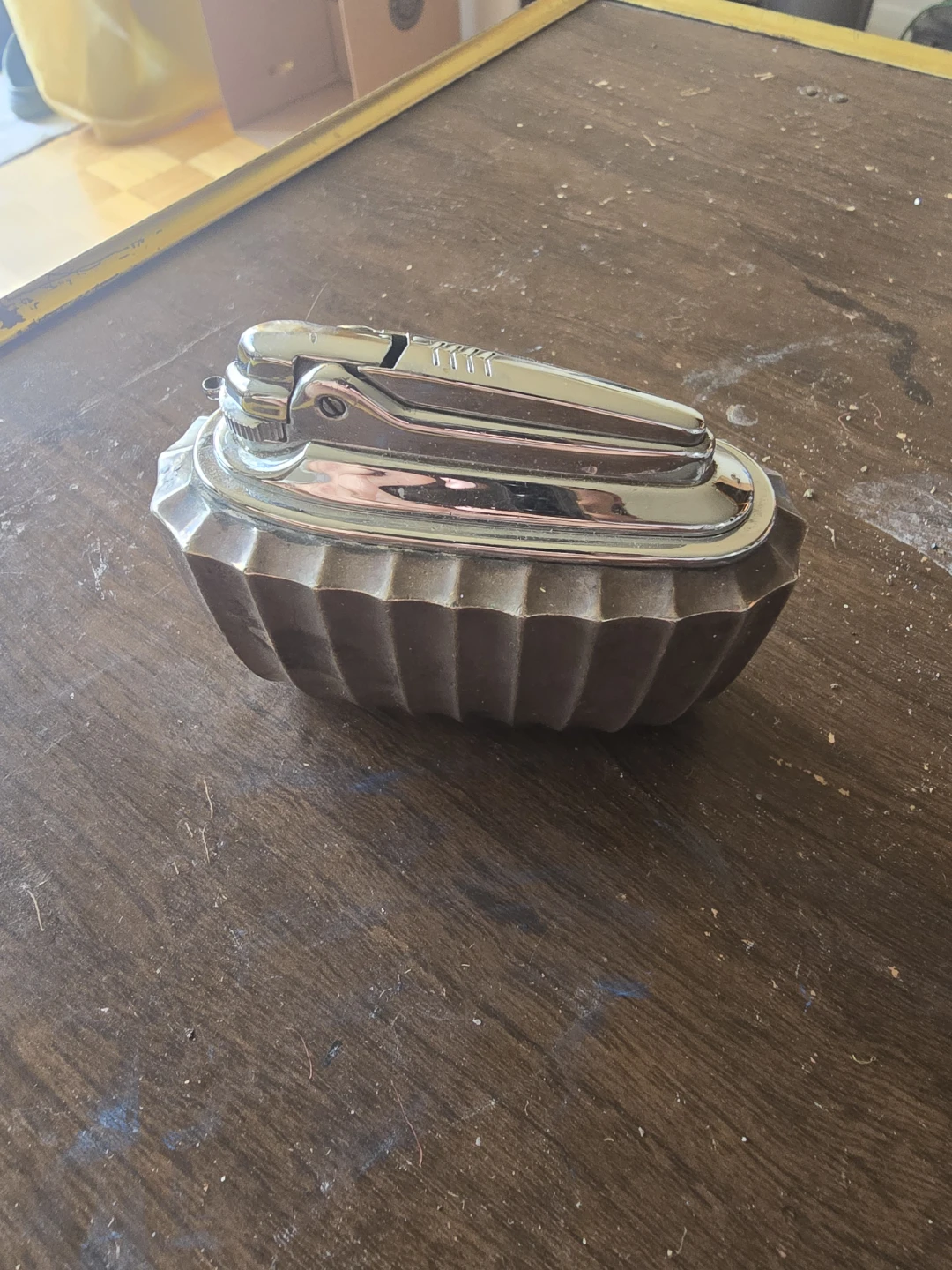 Ronson Table Lighter
