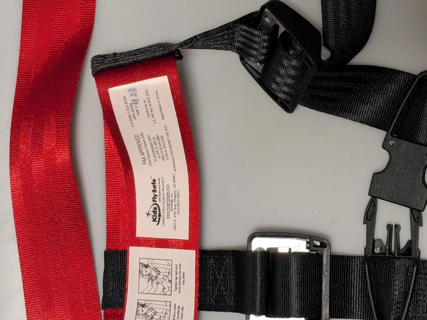 Kids Fly Safe CARES Airplane Safety Harness - photo 2