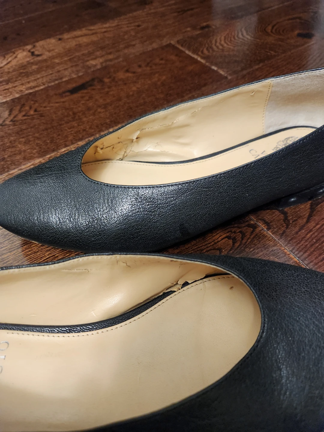 Vince Camuto Black Leather Pointed Toe Flats - photo 5