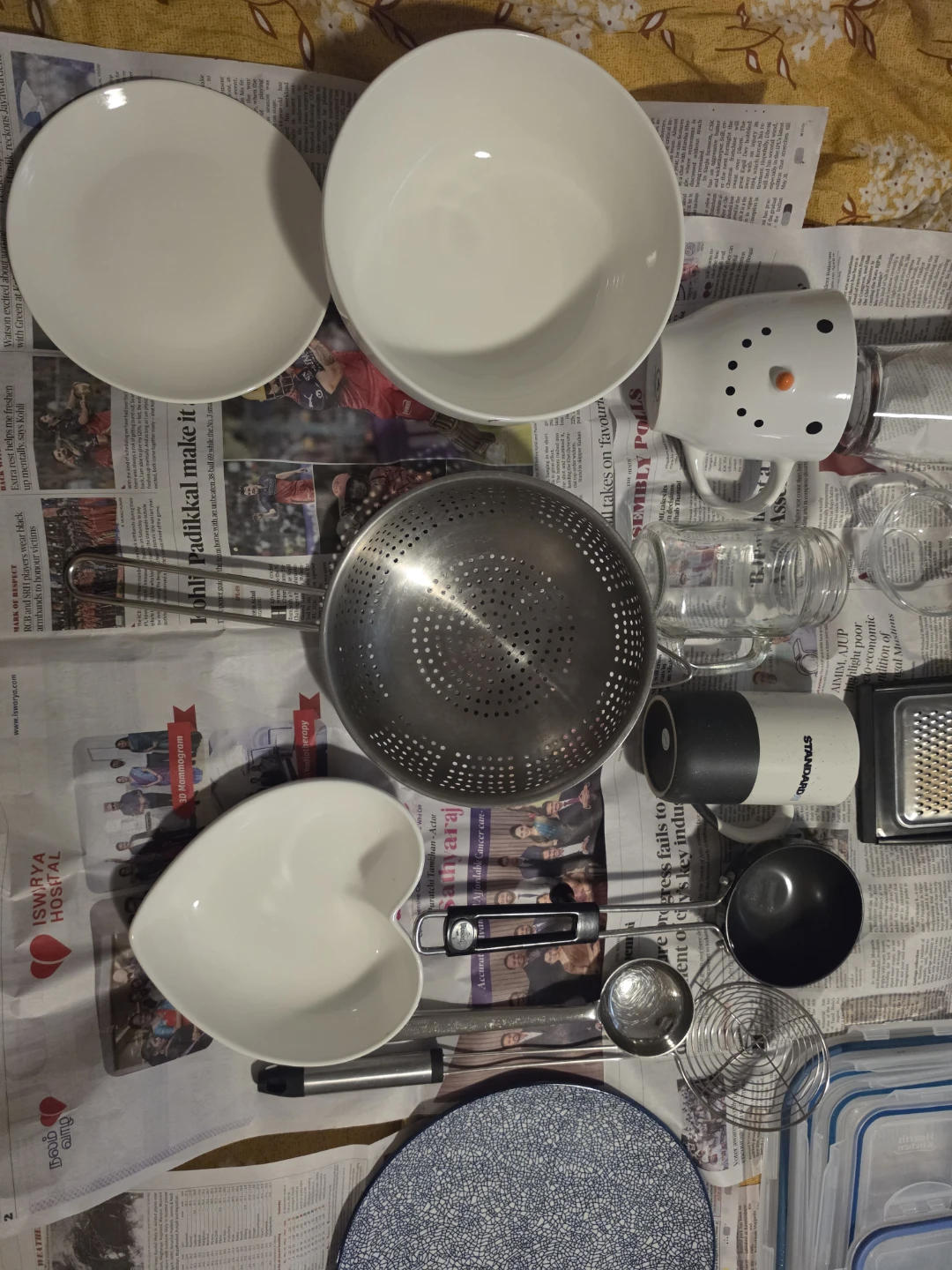Assorted Kitchenware Lot