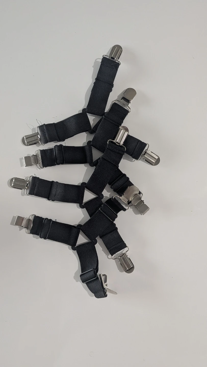 Black Sheet Straps