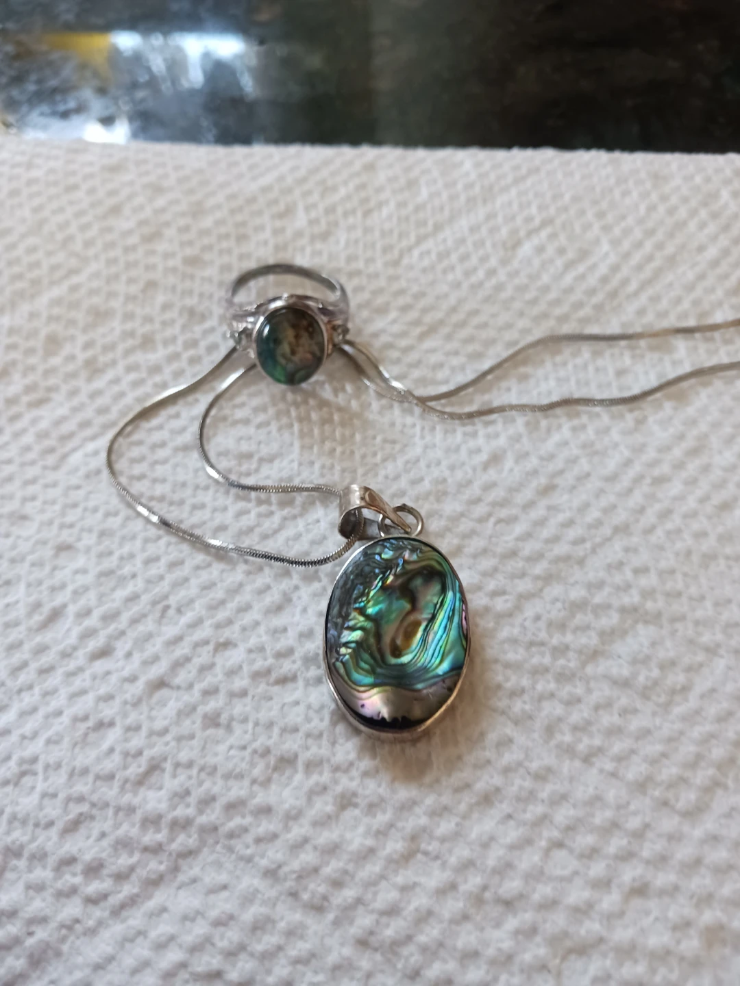 1987 Vintage Abalone Shell Pendant Necklace and Ring Set