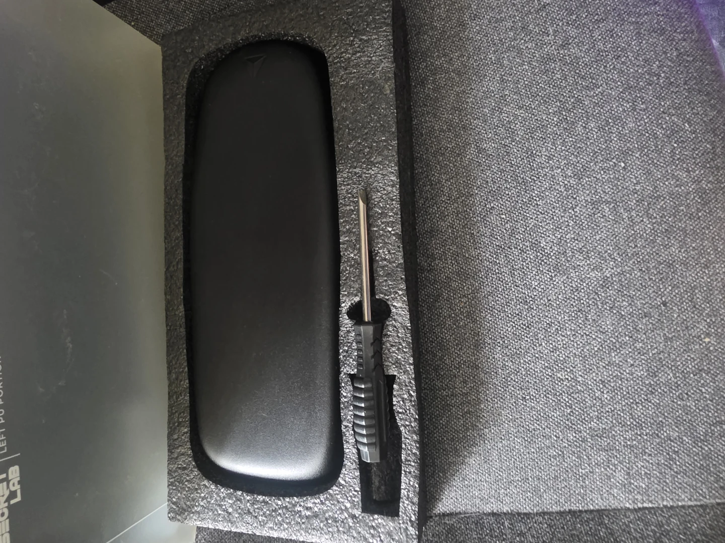Secretlab Left PU Armrest - photo 4