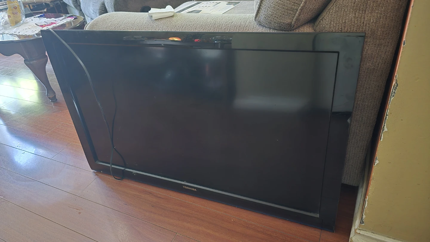 Toshiba 40" TV