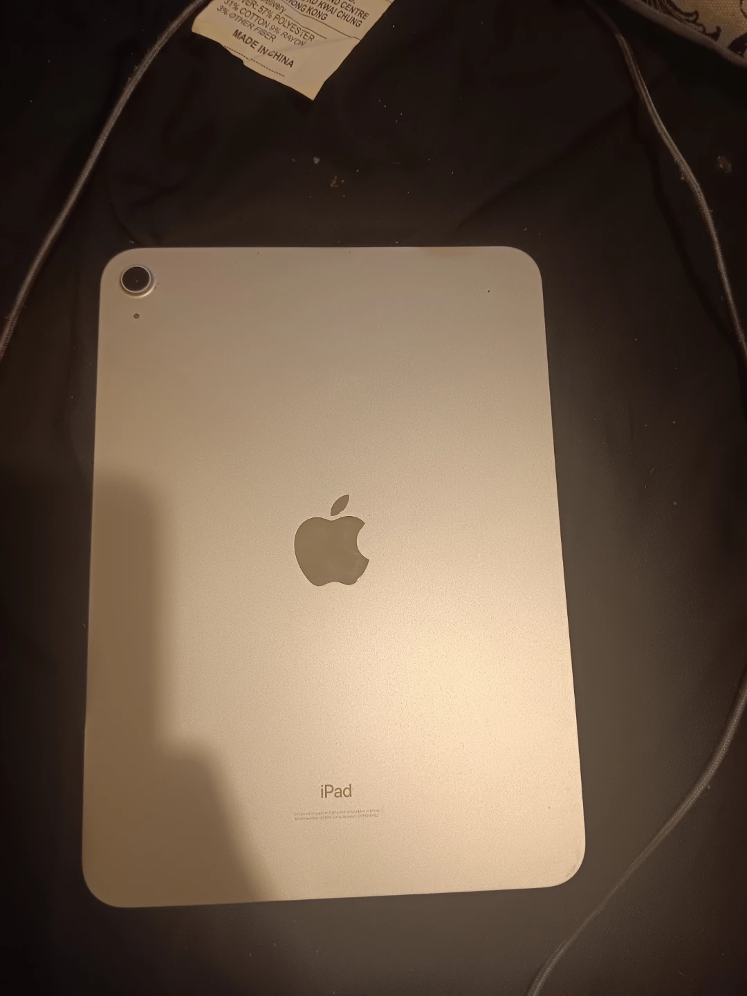 Apple iPad 10th gen 13 in - photo 3