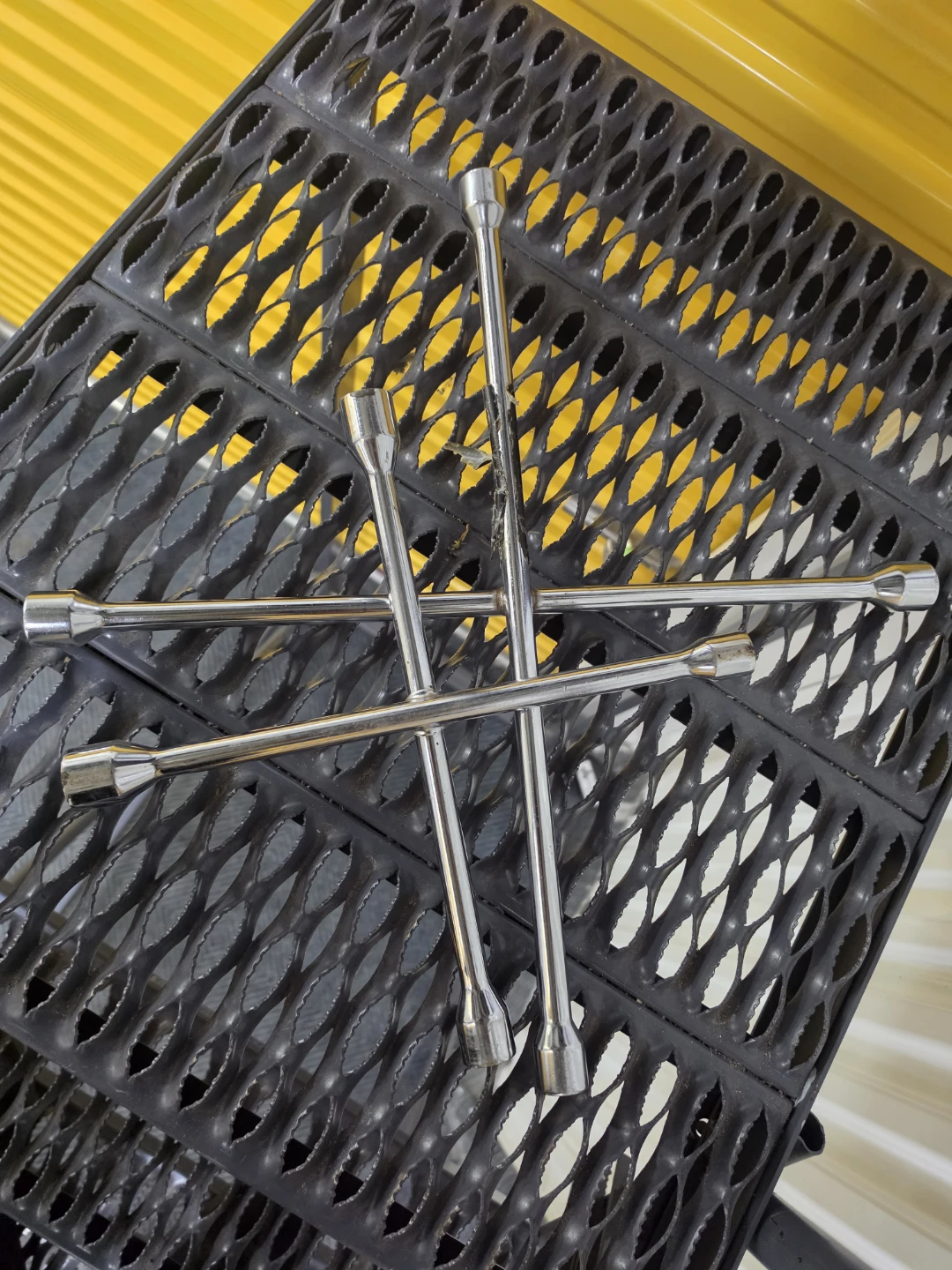 4-Way Lug Wrench 3/4" / 19mm