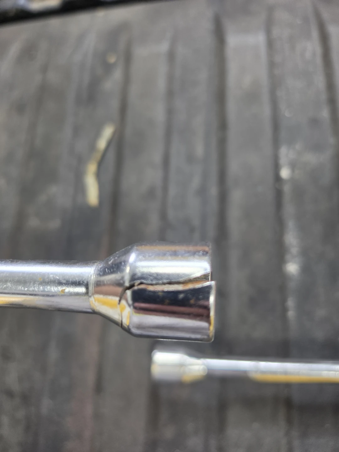 4-Way Lug Wrench 3/4" / 19mm - photo 3