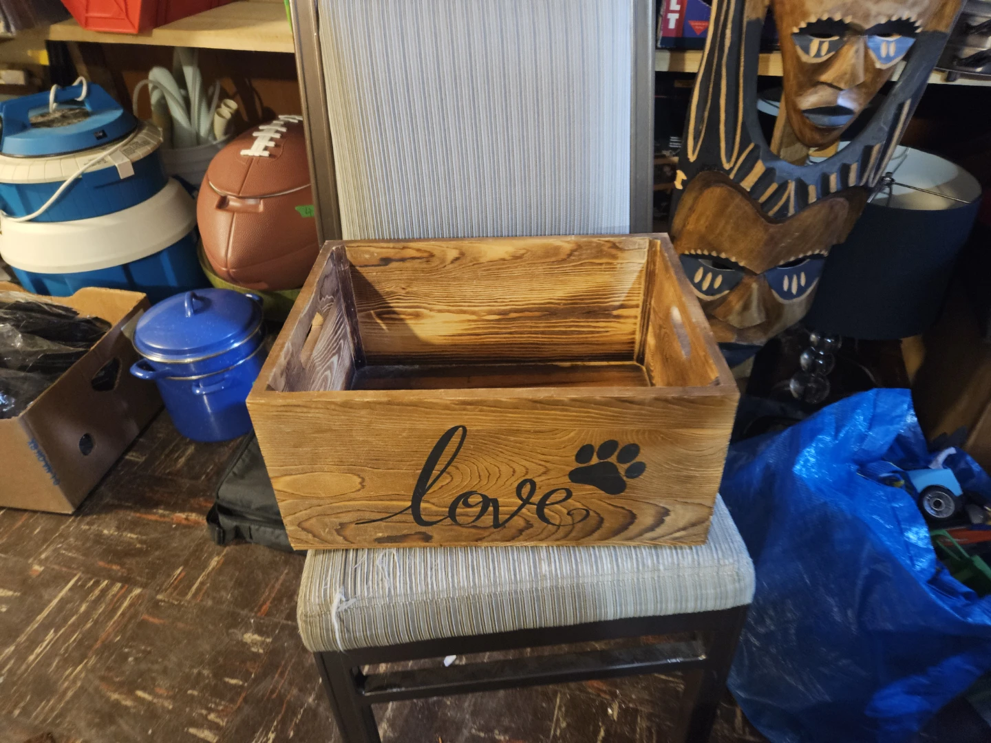 Wooden Crate with "love" and Paw Print Design - photo 2