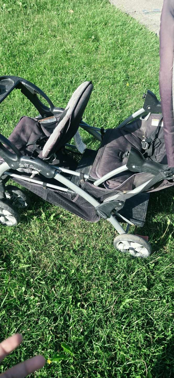 Sit 'n Stand Double Stroller - photo 2